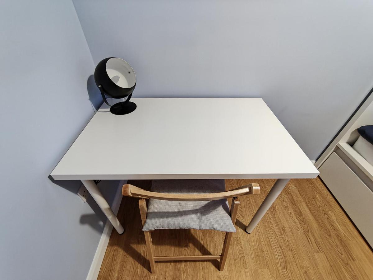 Joshua Court Single Room Stoke-on-Trent Bagian luar foto