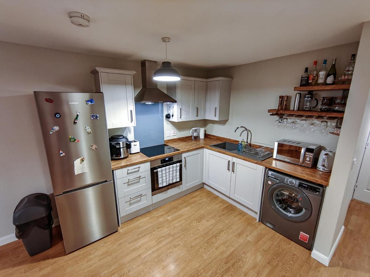 Joshua Court Single Room Stoke-on-Trent Bagian luar foto