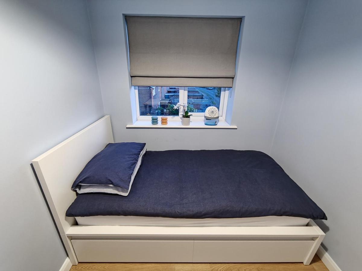 Joshua Court Single Room Stoke-on-Trent Bagian luar foto